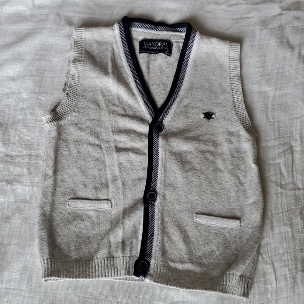 Mayoral vest boys size 2T
